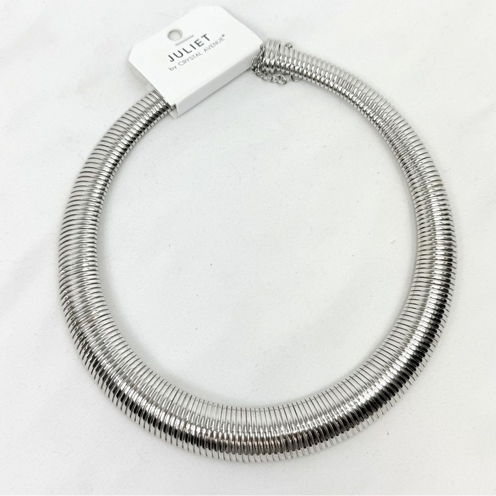 Juliet by Crystal Avenue Silver ToneāCoiled Metal Adjustable Choker Necklace NEW